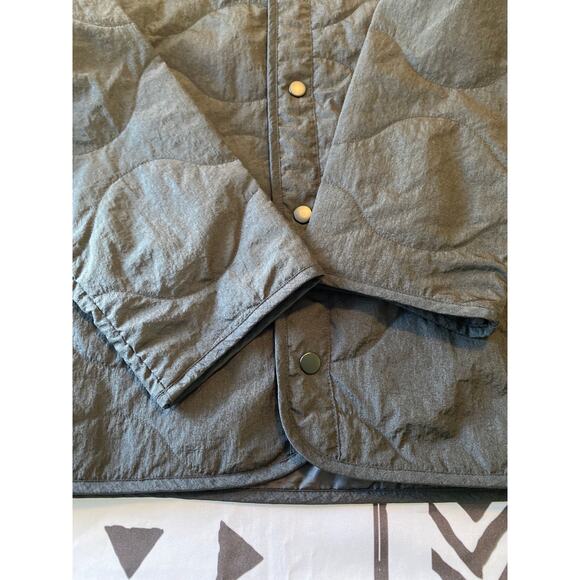 Nike Sportswear Double Swoosh Quilted Jacket Size S - Picture 9 of 9